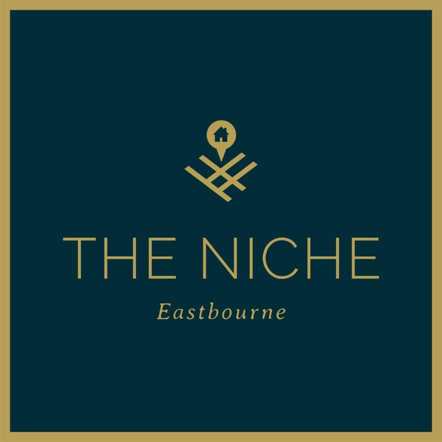 The Niche Bed & Breakfast Истборн Екстериор снимка